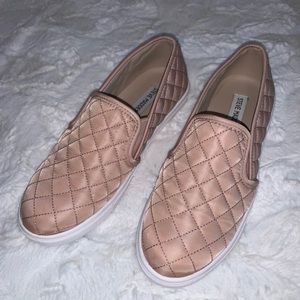 Steve Madden Women Ecentrcq Low Slip On Sneakers